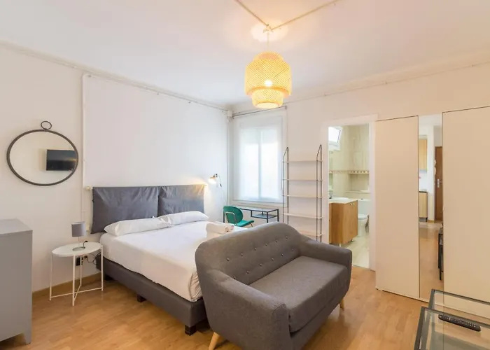 Bebarceloner Sant Andreu - Apartamento